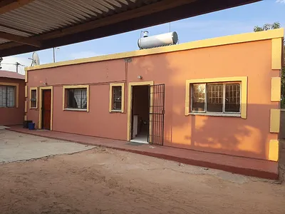 8 Bedroom House For Sale in Modimolle - ctUh.webp