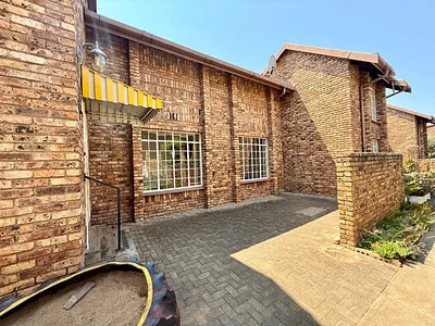 2 Bedroom Townhouse To Rent in Vryheid - jIjb.webp