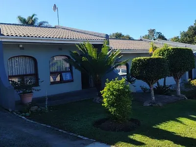 4 Bedroom House For Sale in George - iTky.webp