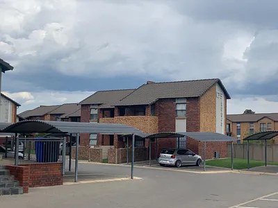 2 Bedroom Apartment For Sale in Alveda, Johannesburg - dvvK.webp