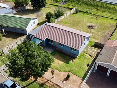 4 Bedroom House For Sale in Bloemfontein - Z4Zr.webp