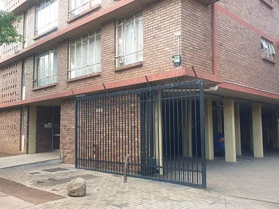 1 Bedroom Apartment For Sale in Pretoria - 95SW.webp