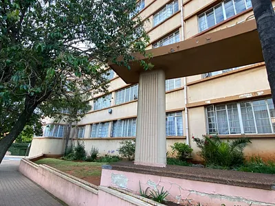 1 Bedroom Apartment For Sale in Springs - TCBU.webp