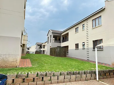 2 Bedroom Apartment To Rent in Akasia - cvlW.webp