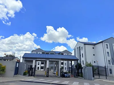 1 Bedroom Apartment For Sale in Midrand - XxbM.webp