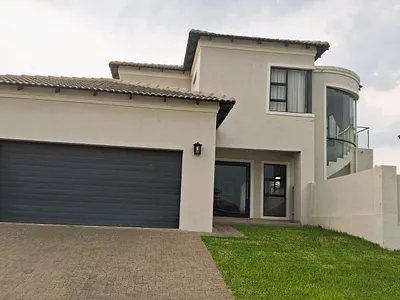 4 Bedroom House For Sale in Centurion - jcs0.webp