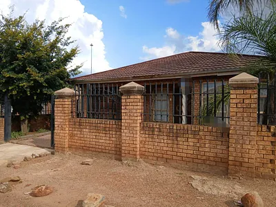3 Bedroom House For Sale in Pretoria - cDwi.webp
