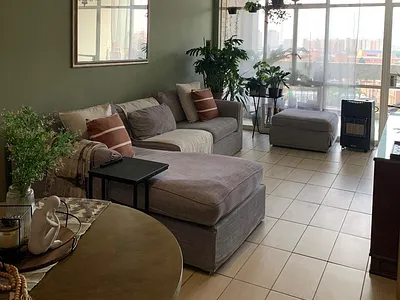 2 Bedroom Apartment For Sale in Johannesburg - lN48.webp