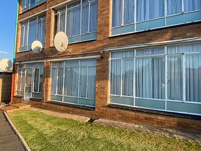 2 Bedroom Apartment For Sale in Germiston - O5JU.webp