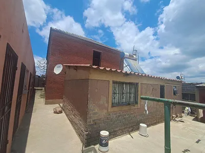 1 Bedroom House For Sale in Midrand - jp97.webp