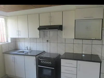 0.5 Bedroom Apartment To Rent in Pretoria - Mqlo.webp