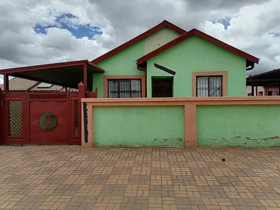 2 Bedroom House For Sale in Soshanguve East - STKp.webp