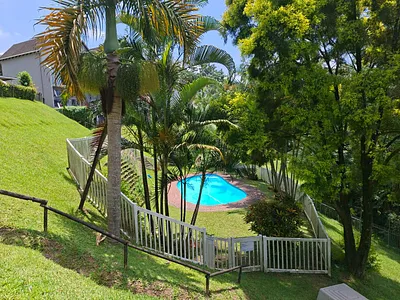 2 Bedroom Apartment For Sale in Pinetown - zNtH.webp
