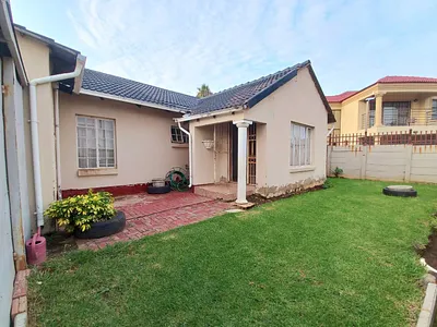3 Bedroom House For Sale in Pretoria - 9DDb.webp