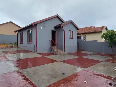2 Bedroom House For Sale in Pretoria - f6MY.webp
