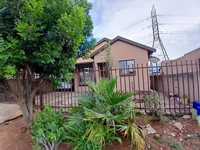 2 Bedroom House For Sale in Soshanguve VV, Soshanguve - mGGg.webp