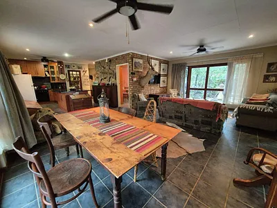 3 Bedroom House For Sale in Leeupoort - bp1U.webp