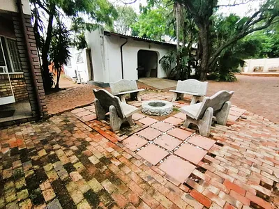 5 Bedroom House For Sale in Pretoria - C1hf.webp