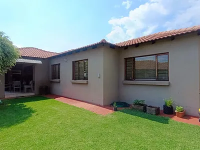 3 Bedroom House For Sale in Centurion - SMdX.webp