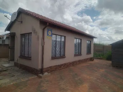 3 Bedroom House To Rent in Soshanguve VV, Soshanguve - jY5V.webp