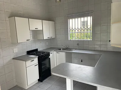 2 Bedroom Apartment For Sale in Midrand - rEZq.webp