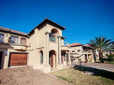 3 Bedroom House To Rent in Burgersfort - RmGR.webp