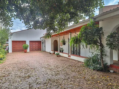 9 Bedroom House For Sale in Pretoria - PDNj.webp