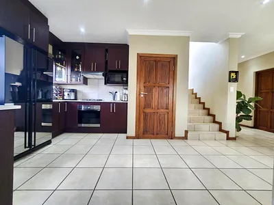 3 Bedroom Townhouse For Sale in Alberton - G1HD.webp