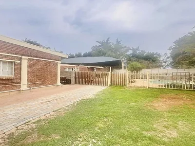 5 Bedroom House For Sale in Polokwane - tuEN.webp
