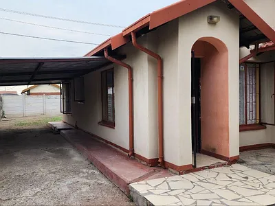 3 Bedroom House For Sale in Meriting - BLsh.webp