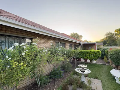 3 Bedroom House For Sale in Bultfontein - rJMH.webp