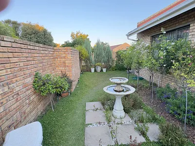 3 Bedroom House For Sale in Bultfontein - yyzM.webp