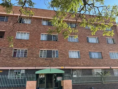 1 Bedroom Apartment For Sale in Pretoria - VrSV.webp