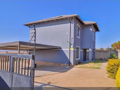 3 Bedroom House For Sale in Midrand - xCBZ.webp