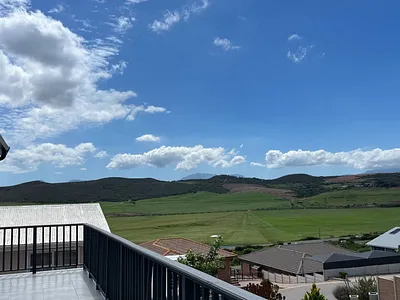 2 Bedroom House For Sale in Reebok, Groot Brakrivier - gOFT.webp