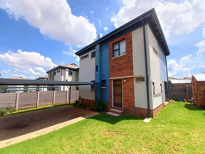 3 Bedroom House For Sale in Pretoria - nU2d.webp