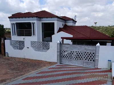5 Bedroom House For Sale in Soshanguve M, Soshanguve - C1zp.webp