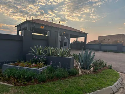 Vacant Land For Sale in Rayton - cGiN.webp