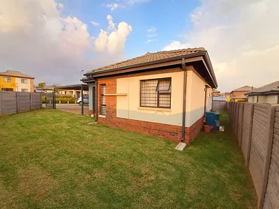 3 Bedroom House For Sale in Pretoria - img