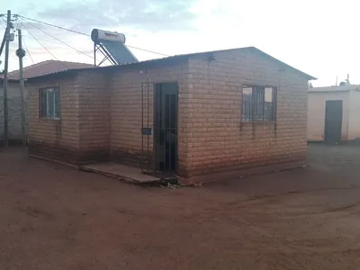 1 Bedroom House For Sale in Ga-rankuwa Unit 23, Ga-rankuwa - nT06.webp