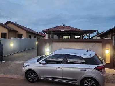 2 Bedroom House For Sale in Soshanguve VV, Soshanguve - juFa.webp