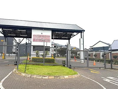 2 Bedroom Apartment For Sale in Glen Austin, Midrand - 9mp1.webp