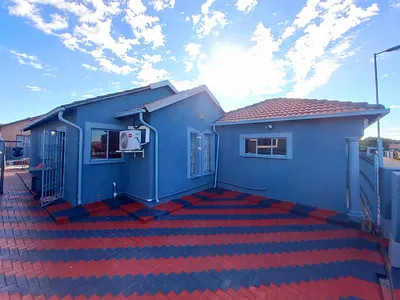 3 Bedroom House For Sale in Pretoria - xhNx.webp