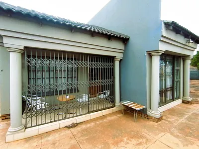 2 Bedroom House For Sale in Soshanguve East - Cm2p.webp
