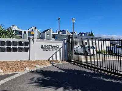 3 Bedroom House For Sale in Milnerton - Rb8h.webp