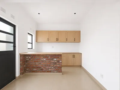 3 Bedroom House To Rent in Goodwood - E6aa.webp