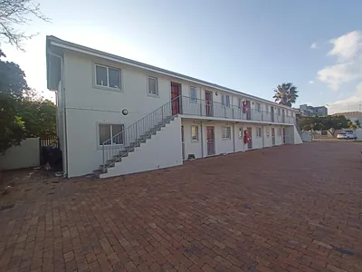 1 Bedroom Apartment For Sale in Blouberg - img
