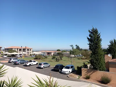 2 Bedroom Apartment To Rent in Durbanville - img