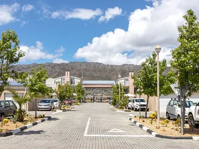2 Bedroom Apartment To Rent in Gordons Bay - 2adn.webp