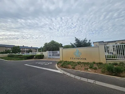 2 Bedroom Apartment To Rent in Kraaifontein - Zbm2.webp